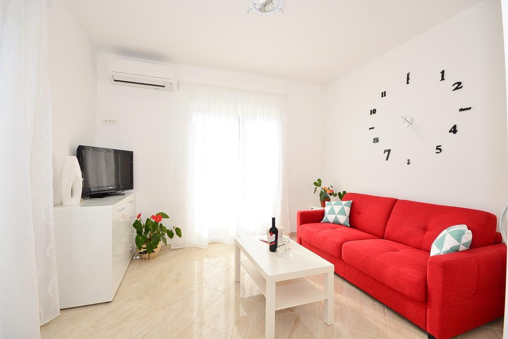 Apartment & Room Ladisic Orasac Exterior foto