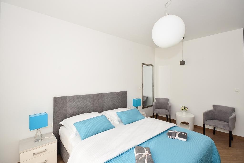 Apartment & Room Ladisic Orasac Exterior foto